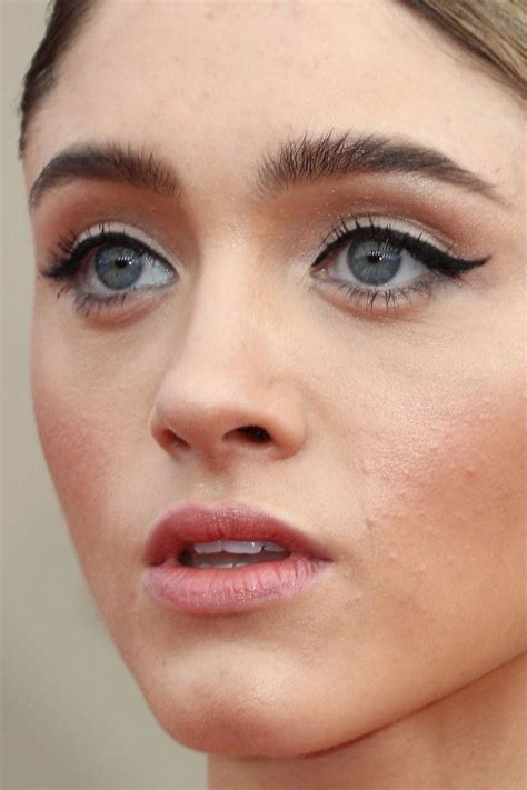 Celebrity Close Up Seeing Celeb Faces This Close Can Surprising Unflattering Photos With Acne