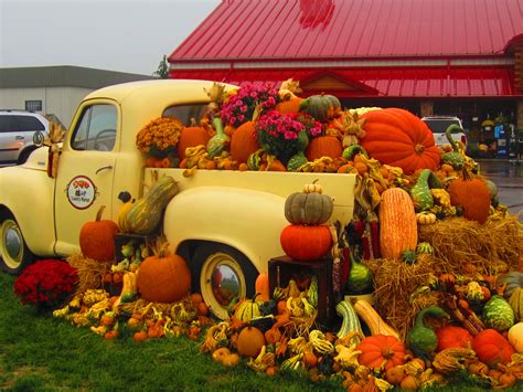 Gorgeous Fall Design Outside Troyers Market Berlin Oh Fall Harvest