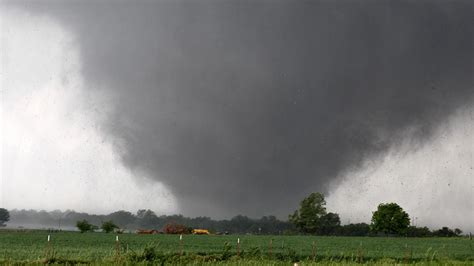 Oklahomas Deadliest Tornadoes Preview Nova All Arts