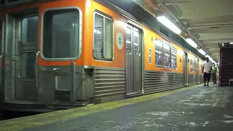 Broad Street Line Orange Subway In Philadelphia Youtube