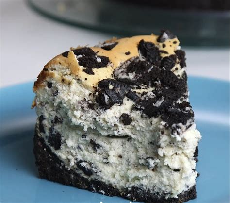 Create Your Own Copycat Cheesecake Factory Oreo Cheesecake At Home