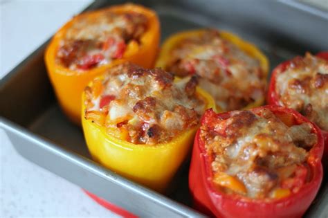 Fill each bell pepper with an equal amount of lisa is a certified health and fitness coach. Keto Stuffed Bell Peppers - A Fit Mom's Life