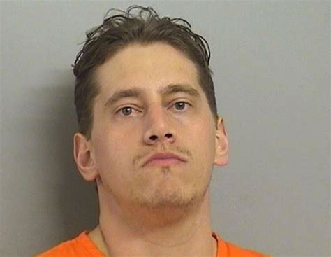 Фанат "вождей" Хавиар Бабудар добавлен в список "самых разыскиваемых