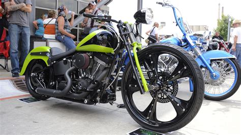 Harley Davidson Custom Springer Softail Show Winner 26 Big Wheel