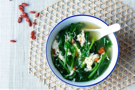 Stir the soup as you ladle. Chinese Spinach Egg Drop Soup with Gojiberries | Asian Inspirations