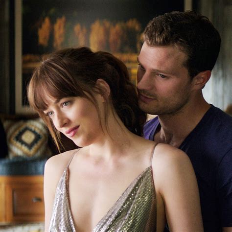 Fifty Shades Freed Anastasia Steele Outfits See Ana Steele S Wedding Dress In The 50 Shades