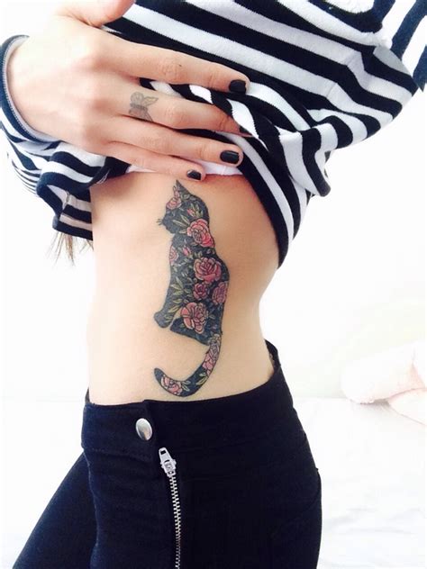 Looking for small cat tattoos, black cat tattoos, cut cat tattoos, cheshire cat tattoos and best place to make cat tattoos ? 25 Cat Tattoos Inspirations For Cat Lovers - The Xerxes