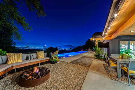 Jennie Garths Los Angeles Home For Sale For 4495 Million