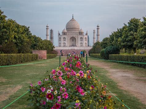 Taj Mahal Gardens 360° Vr Stock Video Orbitian Media