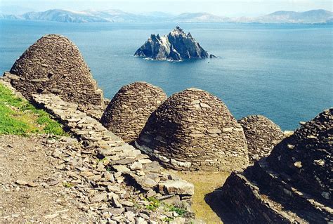 Why Did The Monks On Skellig Michael Make Huts Shaped Like Beehives