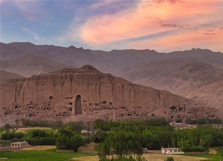ضرب المثل های دری افغانستان. "افغانستان زیبا"