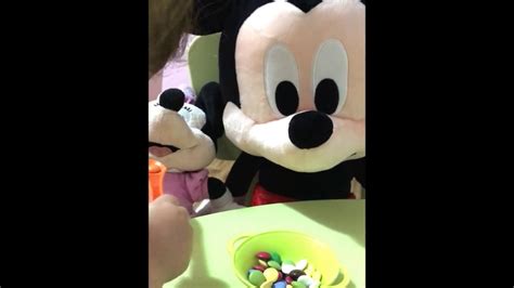 Minnie And Mickey Mouse Eating Candies Youtube