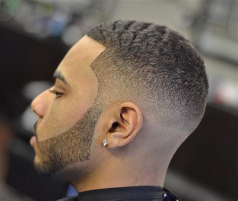 Coiffure locks homme black coiffure locks homme black. #SUAVE | @houstonsoho / #FAVFADE | Coiffeurs pour homme, Coiffure homme, Coiffure homme black