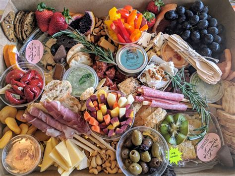 Meaning of box in english. Grazing Boxes - FORK IT FOODS & GRAZING