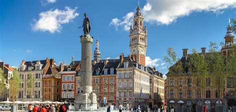 On the deûle river, near france's border with belgium, it is the capital. Experiencia en Lille, Francia por Ellie | Experiencia ...