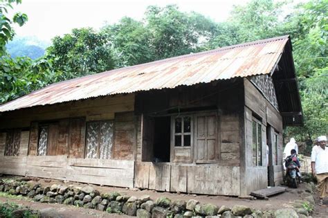 We did not find results for: Rumah Adat Jawa Tengah: Sejarah, Bentuk, Filosofi, Bagian ...