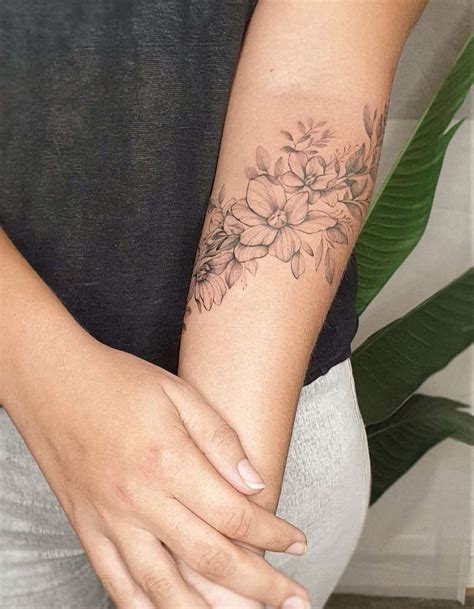 Top More Than 77 Flower Tattoo On Arm Super Hot Ineteachers