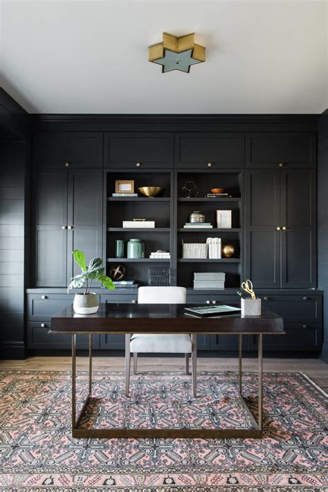 Shea and syd mcgee of studio mcgee host this makeover series, which spotlights real families who need help updating their homes in order to reflect their personal styles and tastes. Alta Vista Parade Home tour with Studio McGee | Malibu ...