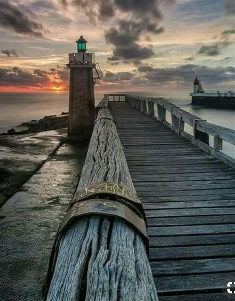 Pin By Bruce On Gods Lighthouse Lighthouse Pictures Beautiful