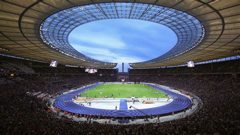 Allianz arena is a football stadium in munich, bavaria, germany with a 70,000 seating capacity for international matches and 75,000 for domestic matches. Leichtathletik-EM in Berlin: Olympiastadion wird keine ...