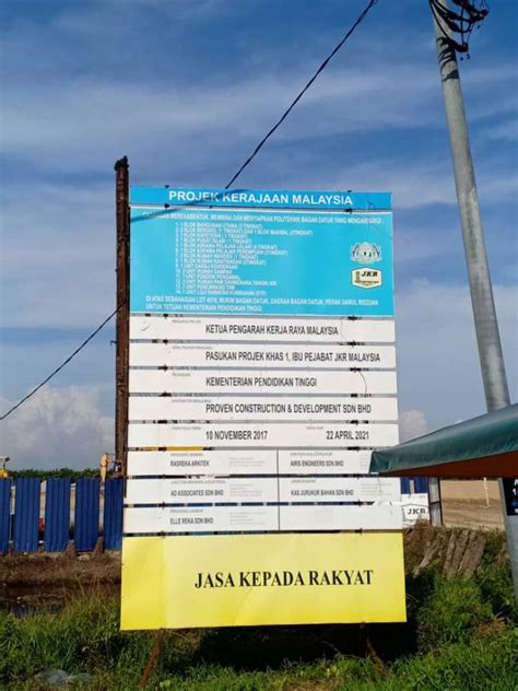 This network not only about papan tanda amaran, you could also seek another pics or images such as papan tanda jalan, contoh papan tanda, papan tanda di. 'BIAR LAMBAT ASAL PROJEK SIAP' DI BAGAN DATUK | Portal ...