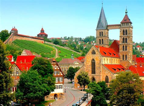 Wer aufgrund der relativ jungen geschichte der heutigen stadt stuttgart der meinung ist, dass hier nur wenige sehenswürdigkeiten zu finden seien, der irrt sich gewaltig. Sehenswürdigkeiten in Stuttgart & Umgebung - Ausflüge ...