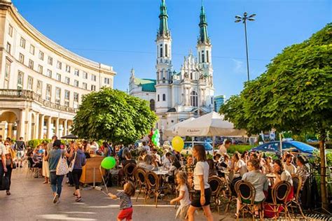 Poland, country of central europe. Varsóvia - a capital cosmopolita da Polônia e sua história