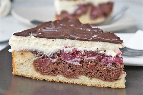 Компания по производству продуктов и напитков. Backen - Kochen & Genießen: Schneewittchen Kuchen