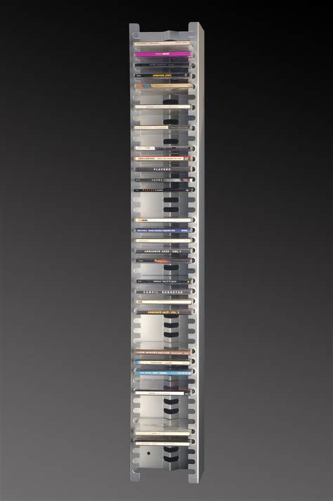 It is made of plastic and is lacquered red. Range CD aluminium