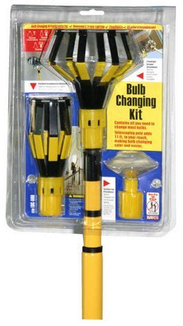 Depending on the base of the bulb and the socket of the fixture, each bulb can have a different way to remove and replace. lighting - How do I change a light bulb I can't grip ...