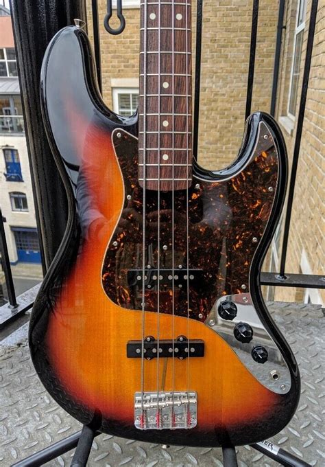 Fender Jazz Bass 62 Reissue Made In Japan Beautiful In Southwark