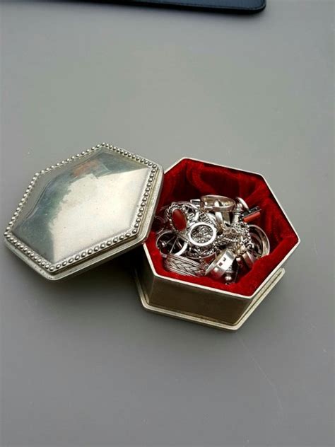 Vintage Jewelry Box With Silver Jewellery Catawiki