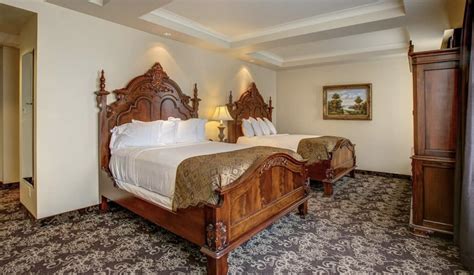 The Historic Davenport Hotel Rooms Luxury Downtown Spokane Hotel