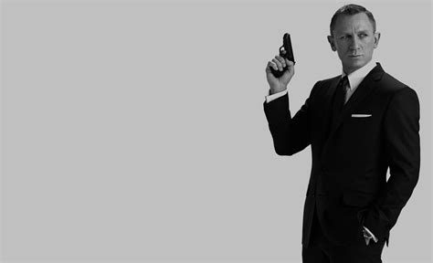 71 James Bond Wallpaper Daniel Craig Wallpapersafari