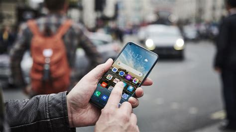 The only downside is that the app is not available for android (for obvious reasons). Texting on Android is finally more like iMessage, but the ...