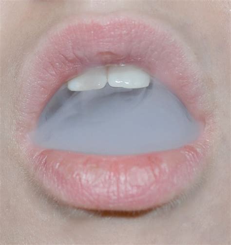 Smokey Lip Paint Glossy Lips Lips