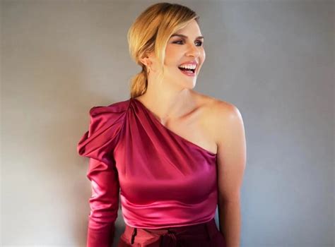 Age Height Husband Net Worth And Wiki For Rhea Seehorn