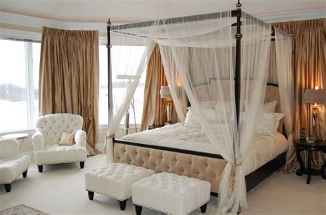 20 Stunning Canopy Bed Curtains For Romantic Bedroom Decor