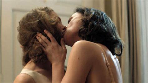 Anna Paquin And Holliday Grainger Nude Lesbian Sex Scene From Tell It To