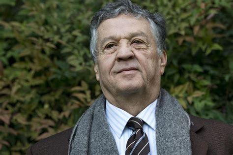 Любовь в формате gif (18+). Renato Pozzetto morto? L'autore della bufala chiede scusa