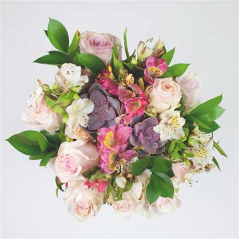 Flowers for funeral service ideas. 34 Creative Memorial Service Ideas » Urns | Online