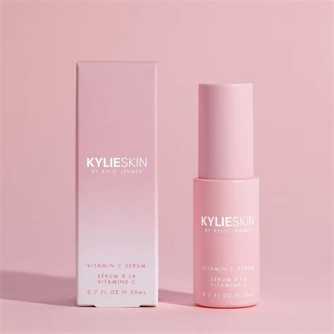 Kylie jenner saved my life, and i'm here to tell the tale. Kylie Jenner's Skin Care Review: Everything You Need To ...