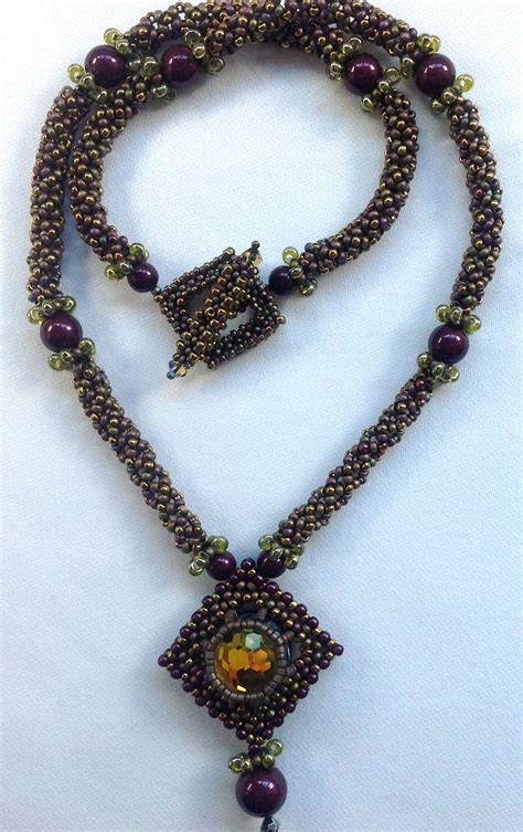 Elizabethan Necklace Spaces Available For This Class At Gbbs In