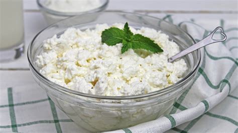 Homemade Cottage Cheese How To Make Cottage Cheese Homemade Row Milk Cottage Cheese