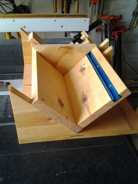 There are a variety of different kinds of totally free woodworking plans to choose from. Spline Jig - by Chase @ LumberJocks.com ~ woodworking ...