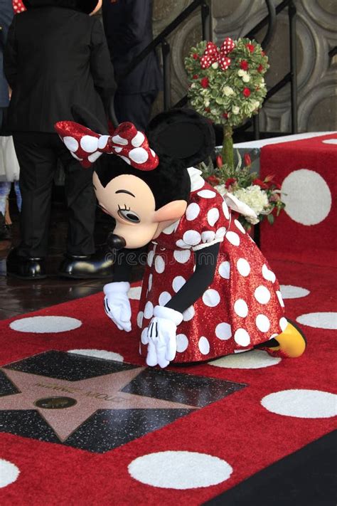 Minnie Mouse Star Ceremony Editorial Photo Image Of Walk 193945416