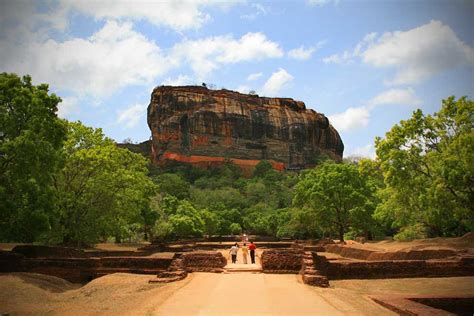 67 Places To Visit In Sri Lanka Tourist Places In Sri Lanka Holidify