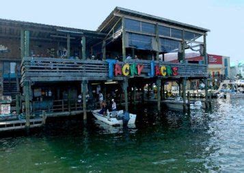This fish taco seasoning has the typical cast of characters you'd expect in a mexican seasoning blend! WaterWorldPhotography Tacky Jacks, Gulf Shores, Alabama ...
