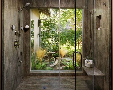 phòng tắm view thoáng phủ xanh phong cách hiện đại bathroom design inspiration modern bathroom