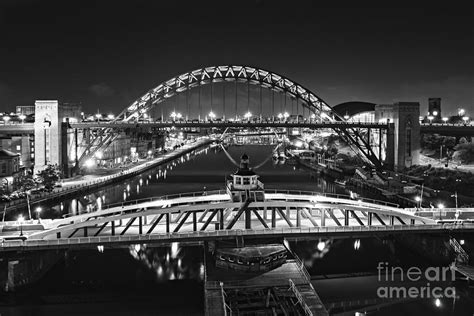 Bridges Over The River Tyne Photograph By David Lewins Pixels
